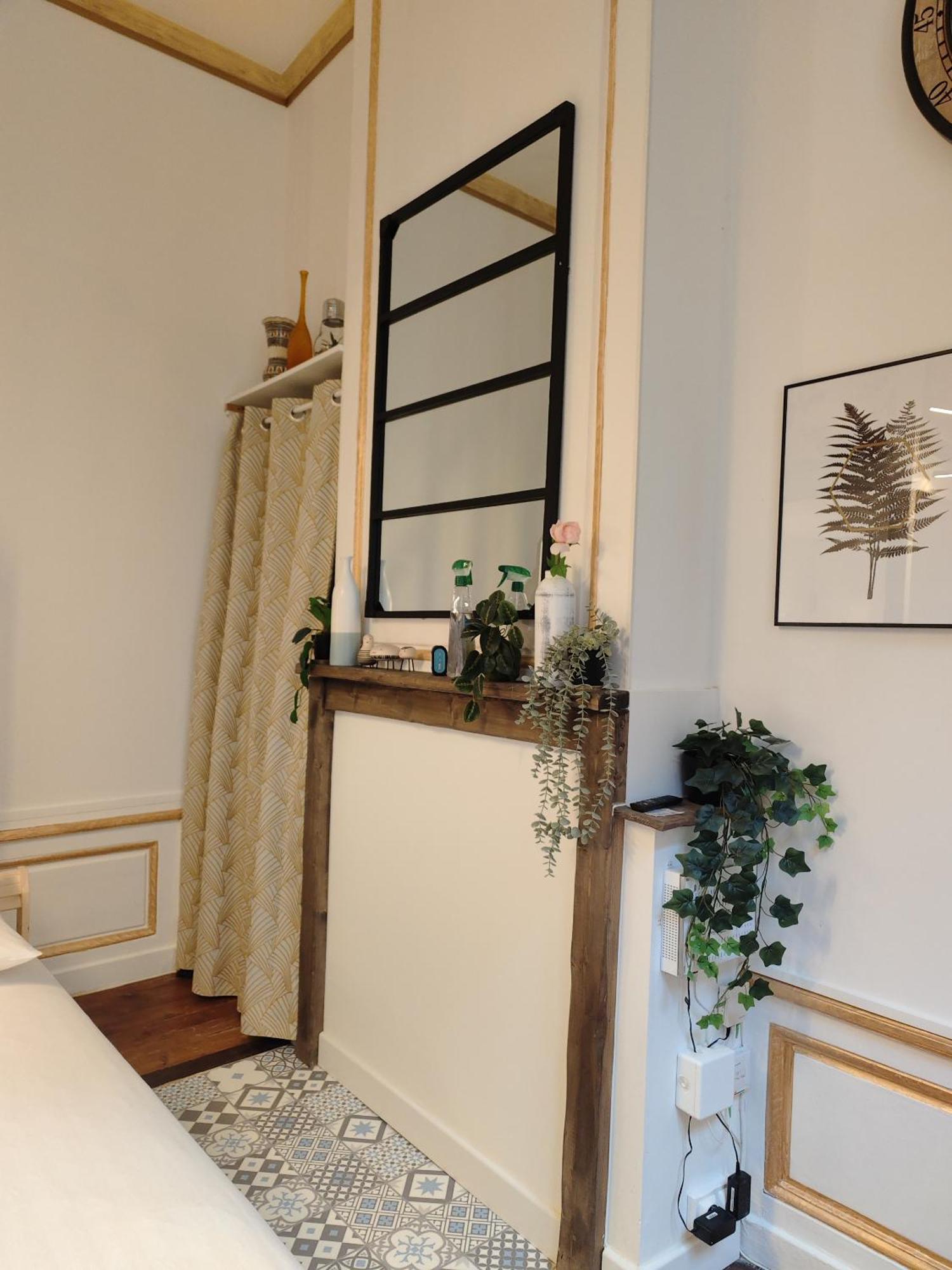 Studio Lumineux Et Fleuri Idealement Situe Appartement Caen Buitenkant foto