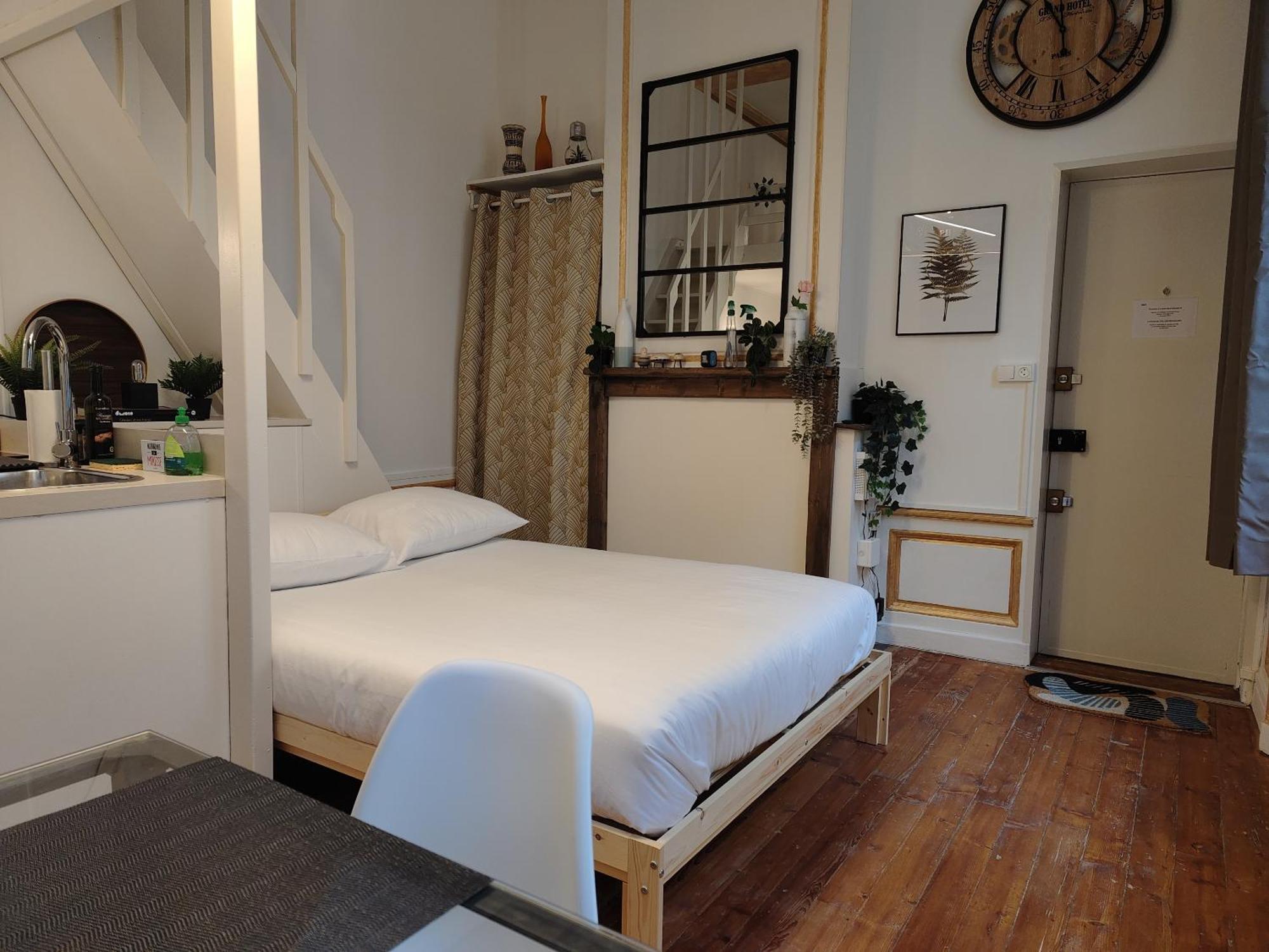 Studio Lumineux Et Fleuri Idealement Situe Appartement Caen Buitenkant foto